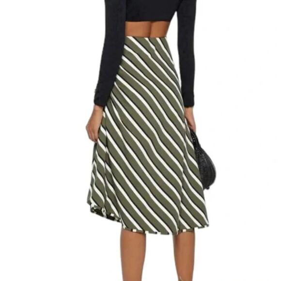 Solid & Striped Ruched Striped Stretch-Jersey Skirt - Picture 2 of 10